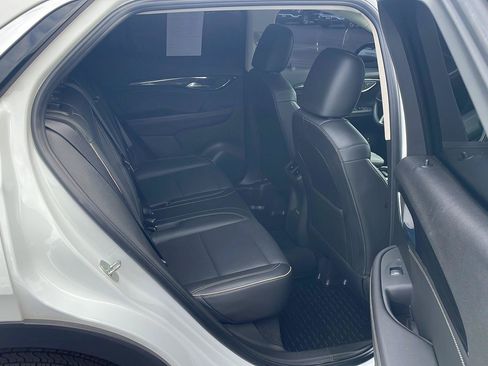 Used 2023 Buick Envision Essence FWD image 28