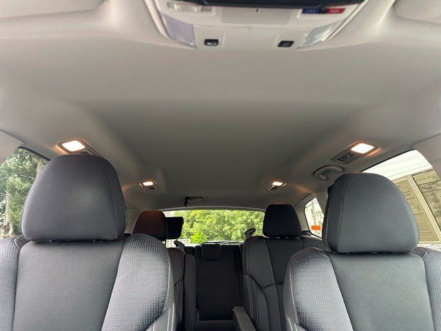 Used 2020 Subaru Ascent Premium w/ Convenience Package AWD/4WD image 26
