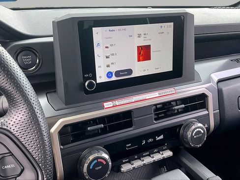 Certified 2026 Toyota Tacoma SR5 AWD/4WD image 7
