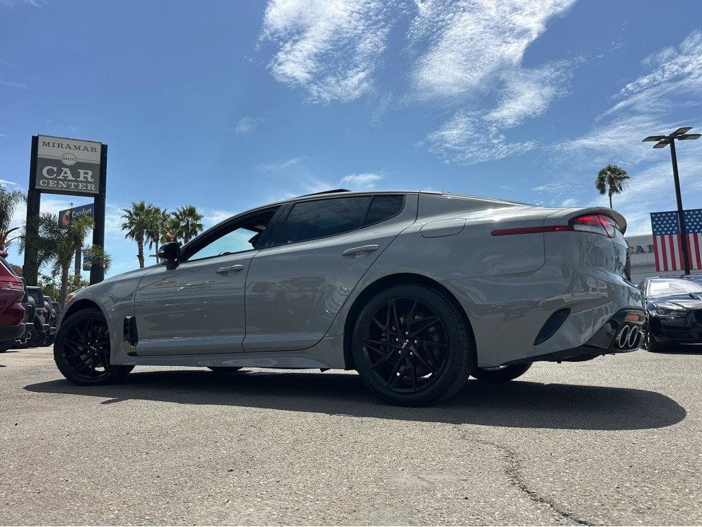 Used 2022 Kia Stinger GT-Line w/ Sun & Sound Package RWD image 3