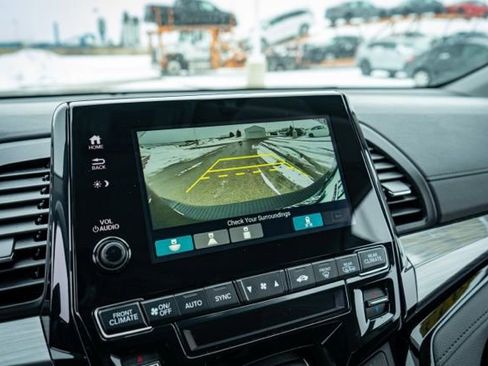 Used 2023 Honda Odyssey Elite image 31