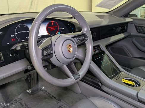 Used 2023 Porsche Taycan 4S image 17