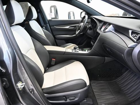 Used 2023 INFINITI QX55 Luxe w/ Cargo Package image 11