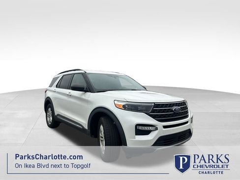 Used 2020 Ford Explorer XLT w/ Equipment Group 202A image 1