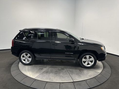 Used 2015 Jeep Compass High Altitude image 8
