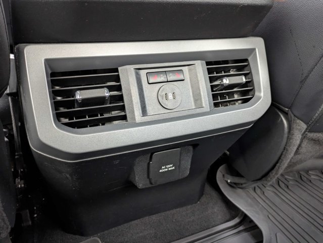 Used 2025 Ford F250 Lariat w/ Black Appearance Package AWD/4WD image 14