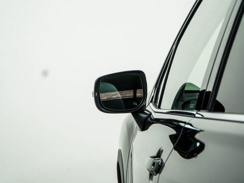 Used 2022 Subaru Forester Touring image 14