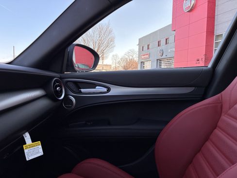 New 2026 Alfa Romeo Stelvio Sprint image 20