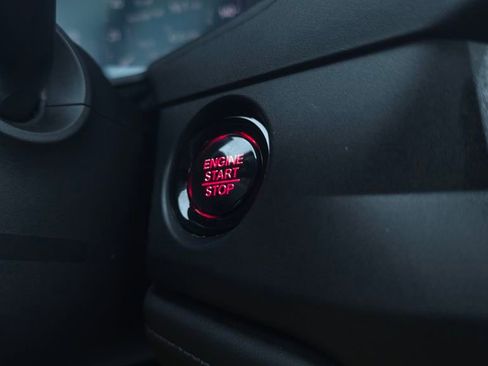 Certified 2025 Honda Accord SE image 34