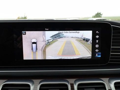 Certified 2023 Mercedes-Benz GLS 450 4MATIC image 32