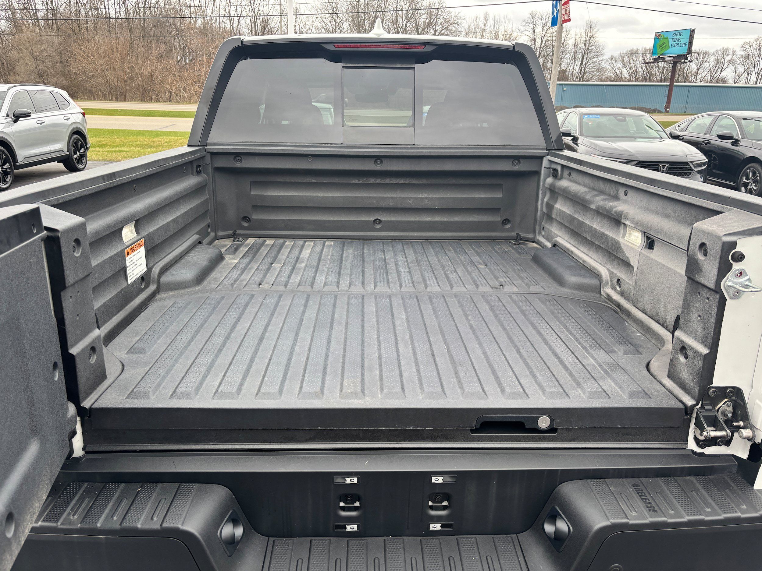 Used 2023 Honda Ridgeline Black Edition image 14