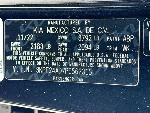 Certified 2023 Kia Forte LXS FWD image 32