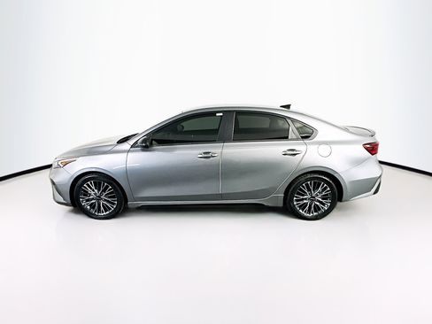 Used 2022 Kia Forte GT-Line FWD image 4
