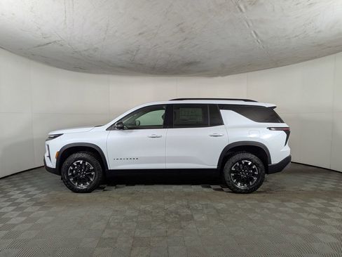 New 2026 Chevrolet Traverse Z71 w/ Enhanced Driving Package image 3