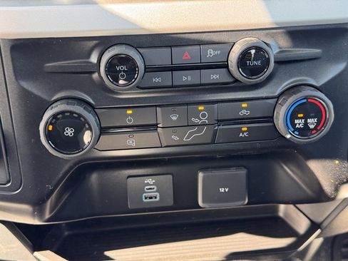 New 2025 Ford F250 XL w/ XL Chrome Package image 23