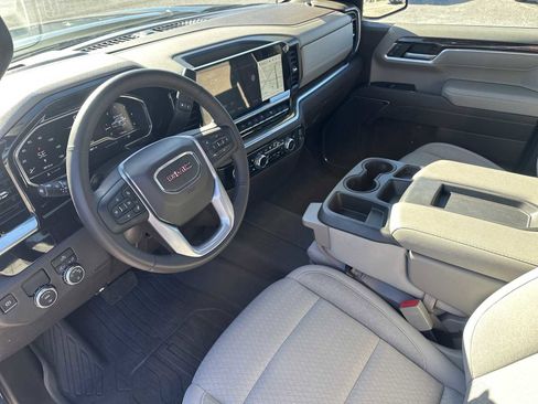 Used 2023 GMC Sierra 1500 SLE image 13