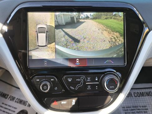 Used 2018 Chevrolet Bolt Premier w/ Driver Confidence II Package FWD image 19