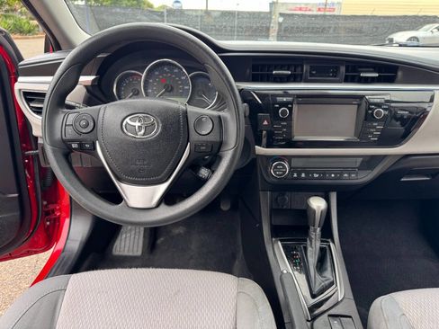 Used 2014 Toyota Corolla LE FWD image 14