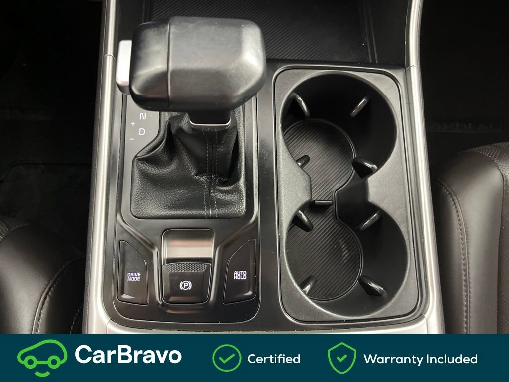 Used 2025 Kia Carnival FWD image 29