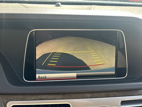 Used 2015 Mercedes-Benz E 350 Sedan image 27