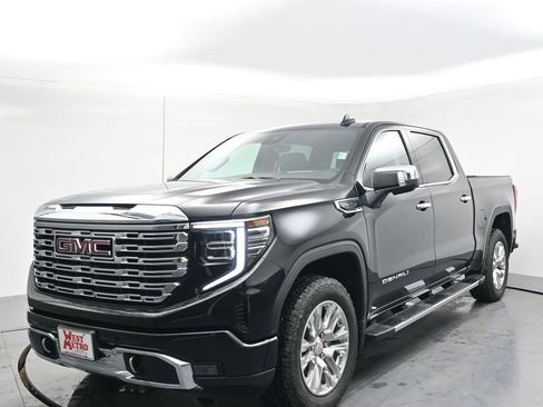 New 2026 GMC Sierra 1500 Denali w/ Technology Package image 2