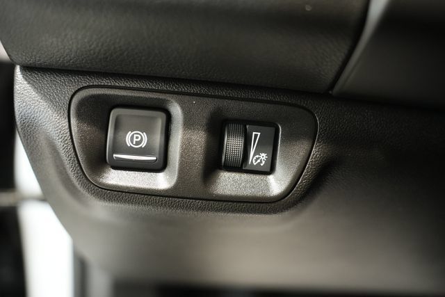 Used 2018 GMC Acadia SLE AWD/4WD image 12