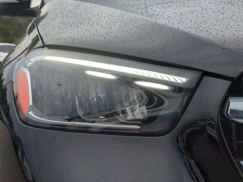 Used 2025 Mercedes-Benz GLE 350 4MATIC image 10