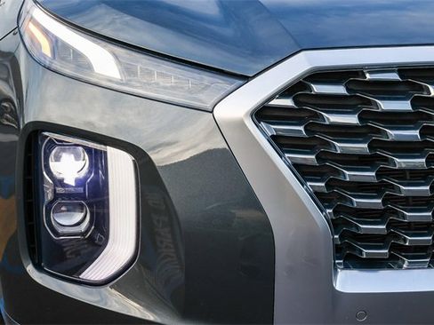 Used 2021 Hyundai Palisade Limited image 10