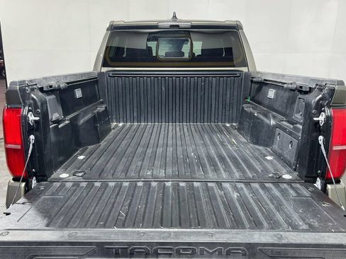 Used 2024 Toyota Tacoma TRD Off-Road w/ TRD Off Road Upgrade Package AWD/4WD image 22