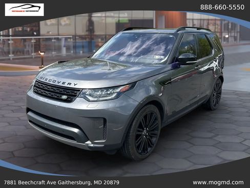 Used 2017 Land Rover Discovery HSE AWD/4WD image 1