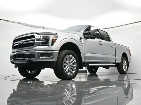 Used 2025 Ford F150 Lariat w/ Equipment Group 502A High image 46