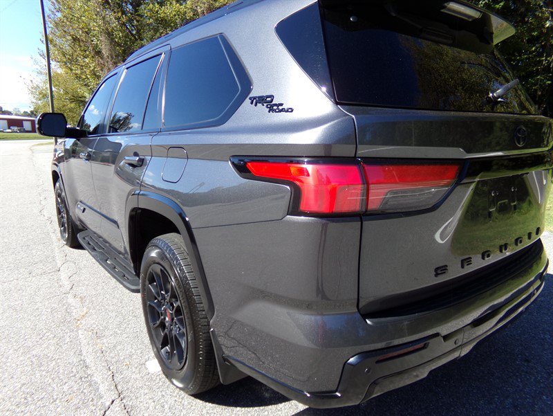 Used 2024 Toyota Sequoia Platinum w/ TRD Off-Road Package AWD/4WD image 8