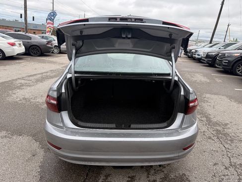 Used 2021 Volkswagen Jetta S FWD image 22