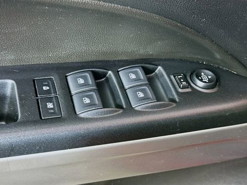 Used 2020 Chevrolet Colorado ZR2 AWD/4WD image 19