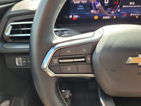 Certified 2025 Chevrolet Traverse LT image 30