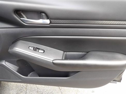 Used 2022 Nissan Altima 2.5 S image 14