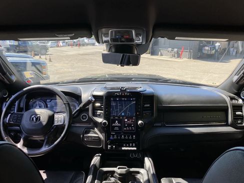 Used 2022 RAM 2500 Limited AWD/4WD image 13
