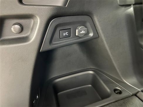 New 2025 Honda Pilot Touring image 32