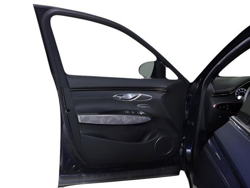 New 2025 Genesis GV70 3.5T Sport w/ Sport Advanced Package image 14