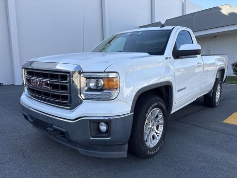 Used 2014 GMC Sierra 1500 SLE w/ Suspension Package, Off-Road image 1
