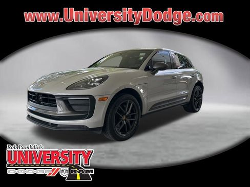 Used 2023 Porsche Macan Turbo AWD/4WD image 1