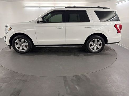 Used 2020 Ford Expedition XLT w/ Equipment Group 202A image 5
