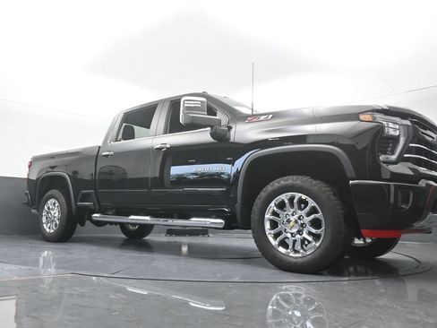 Used 2025 Chevrolet Silverado 2500 LT w/ Z71 Chrome Sport Edition AWD/4WD image 70