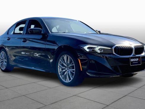 Used 2023 BMW 330i xDrive 330i xDrive w/ Premium Package image 3