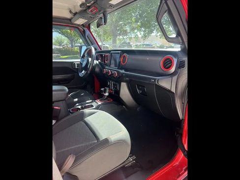 Used 2021 Jeep Gladiator Mojave AWD/4WD image 20