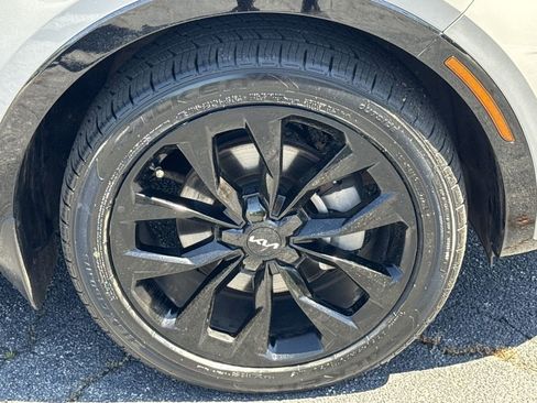 Used 2022 Kia Sorento SX image 12