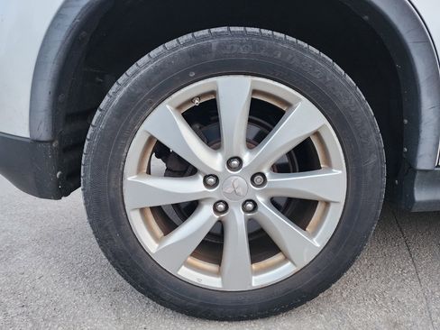 Used 2015 Mitsubishi Outlander Sport ES image 25