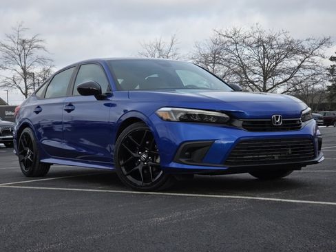 Certified 2024 Honda Civic Sport image 2