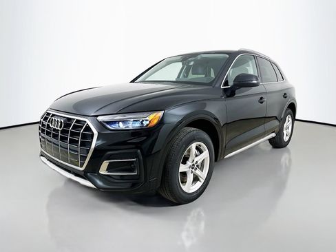 Used 2023 Audi Q5 2.0T Premium w/ Convenience Package AWD/4WD image 1
