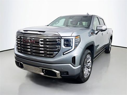 Used 2024 GMC Sierra 1500 Denali image 5